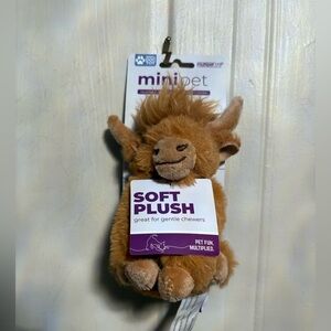 Brand New Multipet Highland Minni Cow Soft  Plush  Dog Toy 5.5”